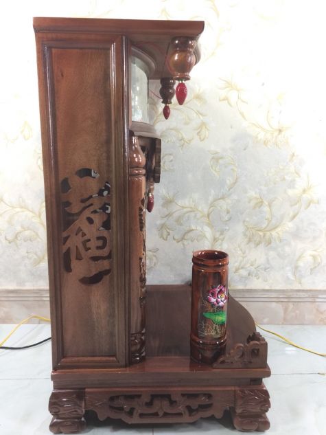 Bàn thờ ông địa gỗ tràm 48x48x81 (Ngang x Sâu x Cao)